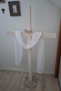 Kreuz hell 2